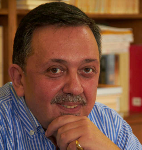 ΠΑΡΟΥΣΙΑΣΗ ΤΩΝ ΒΙΒΛΙΩΝ ΤΟΥ ΔΙΟΝΥΣΗ Ν. ΜΟΥΣΜΟΥΤΗ ΣΤΟ ΑΡΣΑΚΕΙΟ ΜΕΓΑΡΟ