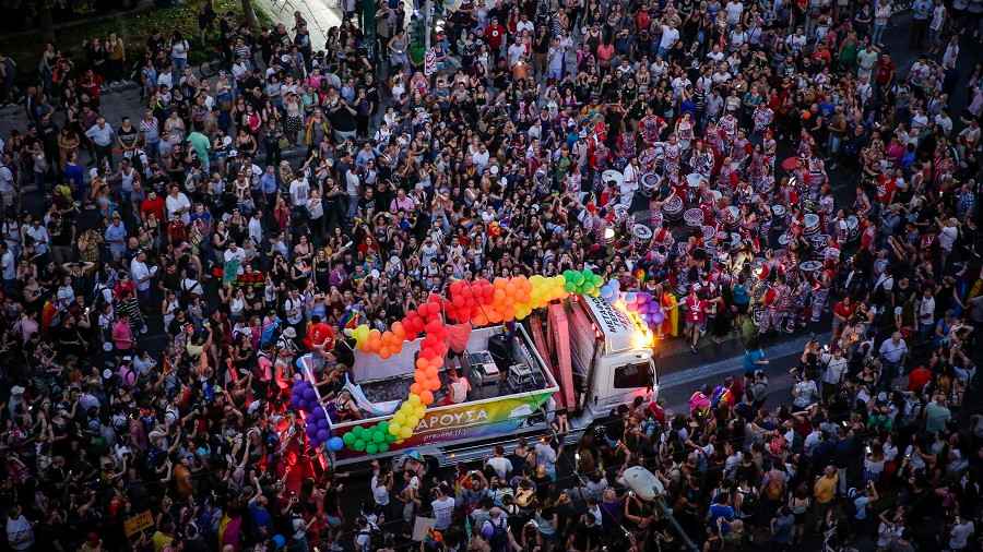 Athens Pride 2018: Στιγμές αγάπης στη γιορτή υπερηφάνειας της Αθήνας (εικόνες – video) | #Παρούσα!